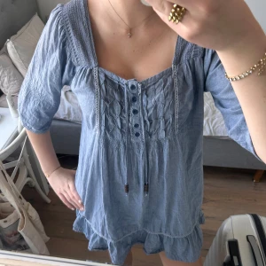 Blå klänning - Sjukt söt klänning från Street One! Aldrig använd, passar s-m