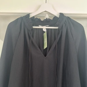 Blus - Blus i fint skick