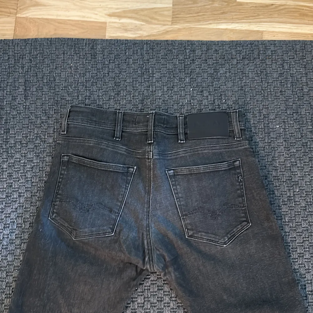 Replay jeans för 499! 10/10 skick. W31 L32. Pris kan diskuteras . Jeans & Byxor.