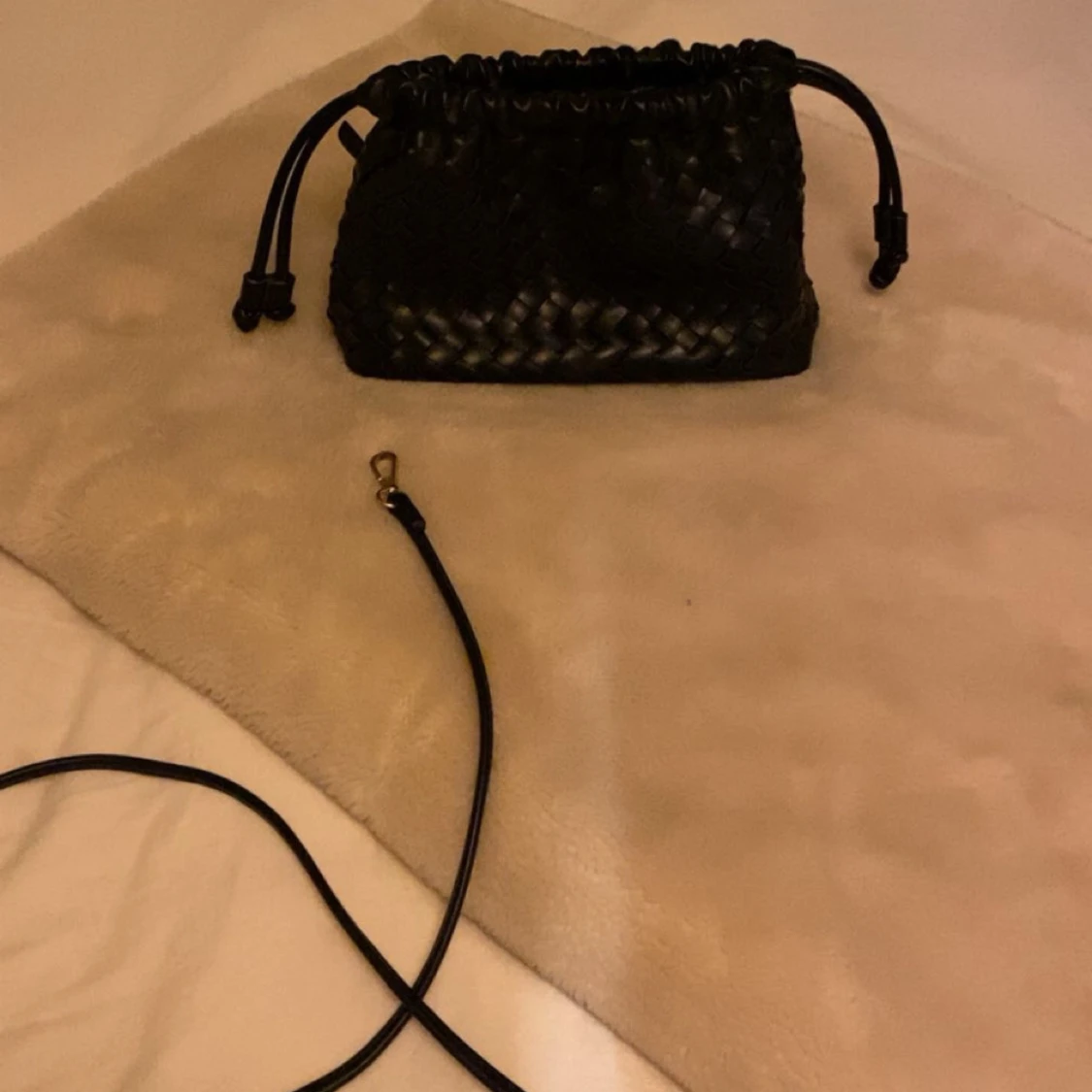 Flätad väska - 91