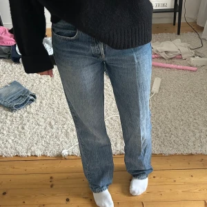 Jeans  - Populära jeans från zara, säljer då jag har för mycket jeans 