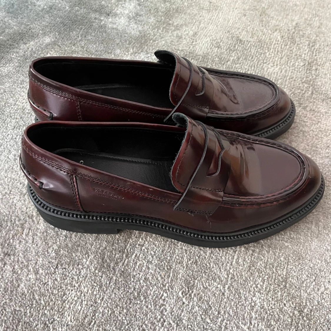 Vagabond loafers