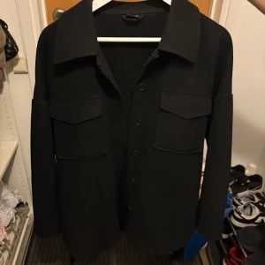 kappa  - En fin kappa med knappar i storlek xs men passar mig som har s/m också