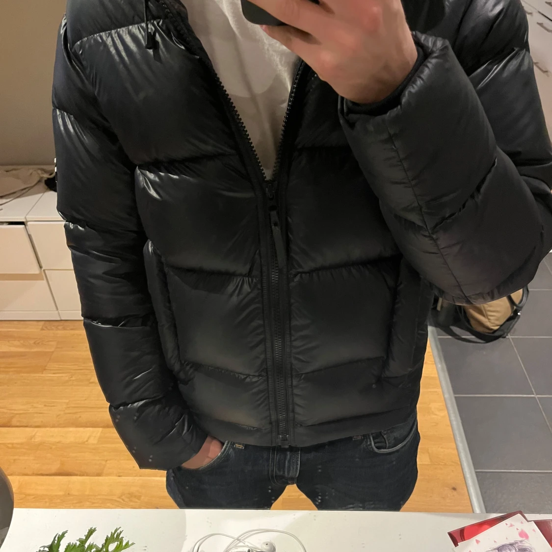 Svart vinterjacka från Peak Performance - 91