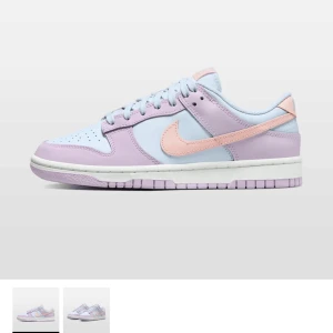 Nike Dunk 'Easter 2022' Low - Säljer ett par Nike Dunk 'Easter 2022' Low i en superfin pastellfärgkombination av ljusblått, lila och persika. Använda få gånger. 