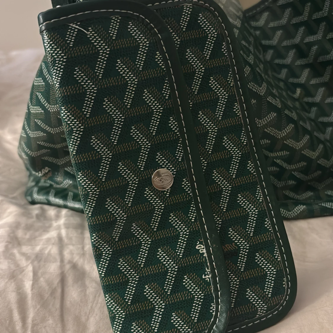 Grön mönstrad väska - 90