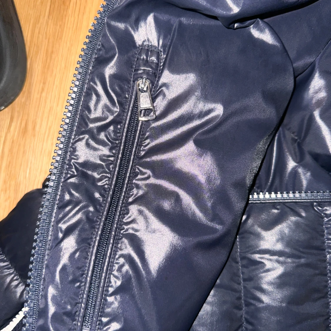 Svart dunväst från Moncler - 92