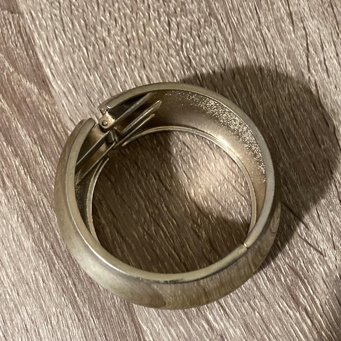 Guldfärgat armband - 90