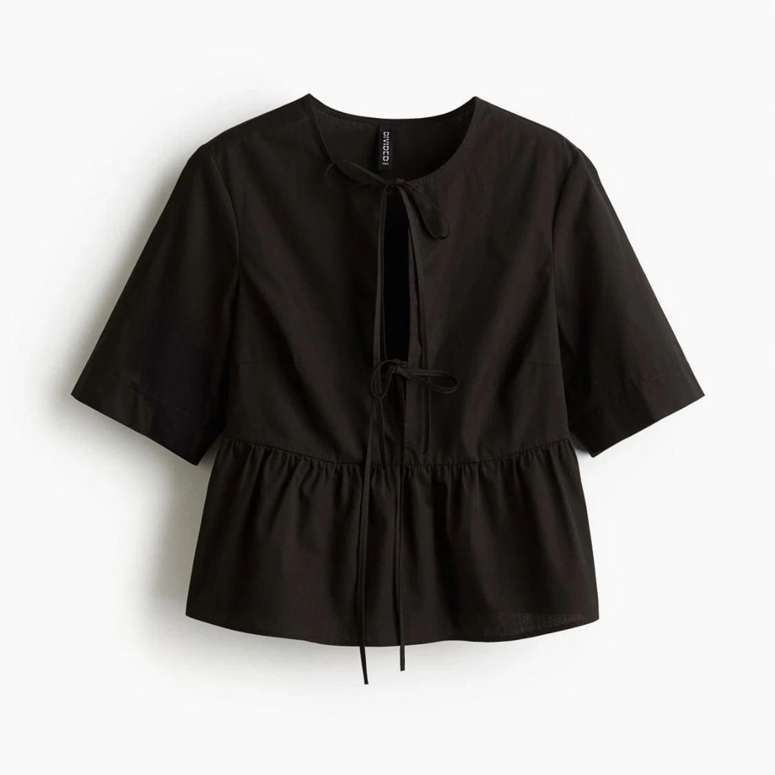 Svart blus med knytning - 90