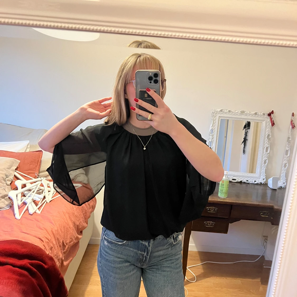 Svart blus från Vila - 90