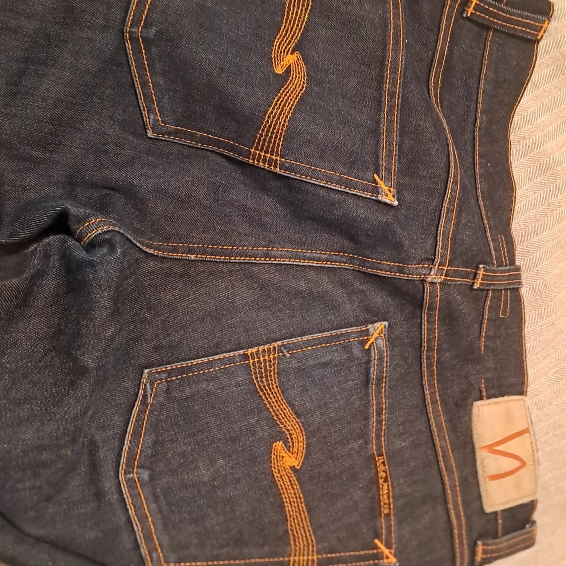Mörkblå jeans från Nudie Jeans - 93