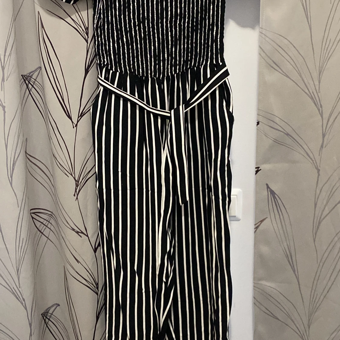 Svartvit randig långklänning