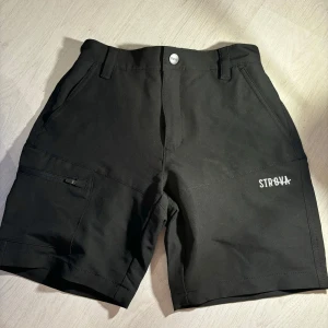 Shorts Outdoor - Aldrig använda. Säljs pga fel storlek. 