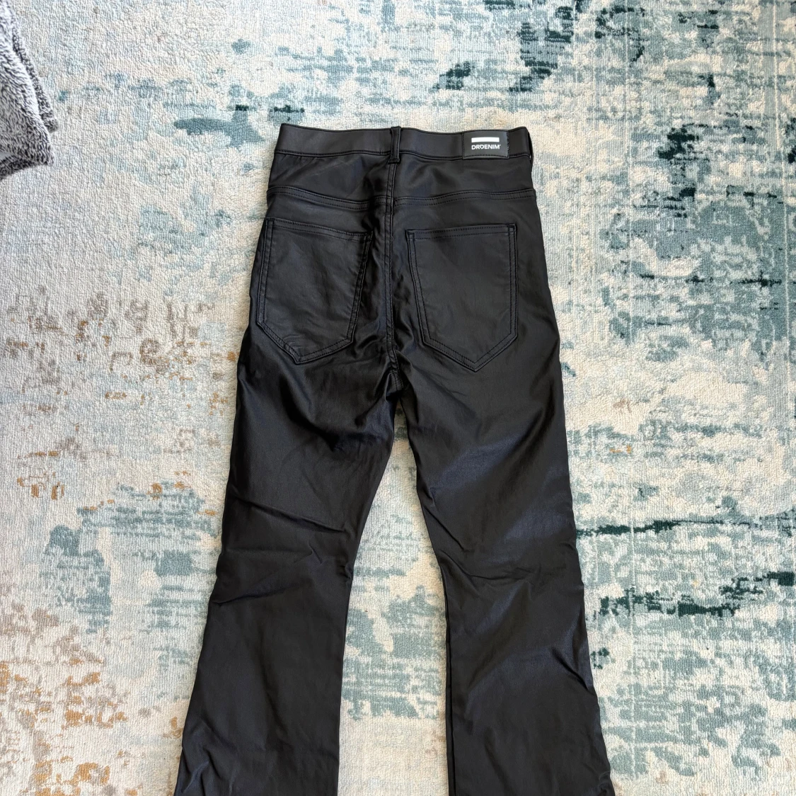 Läder byxor från vero moda - 91