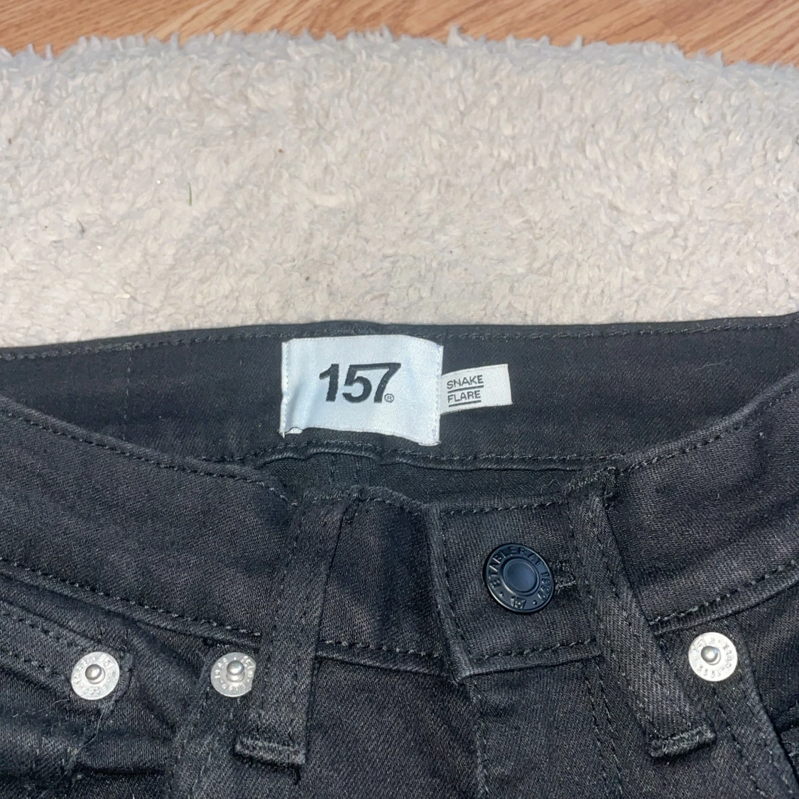 Utsvängda jeans - 90