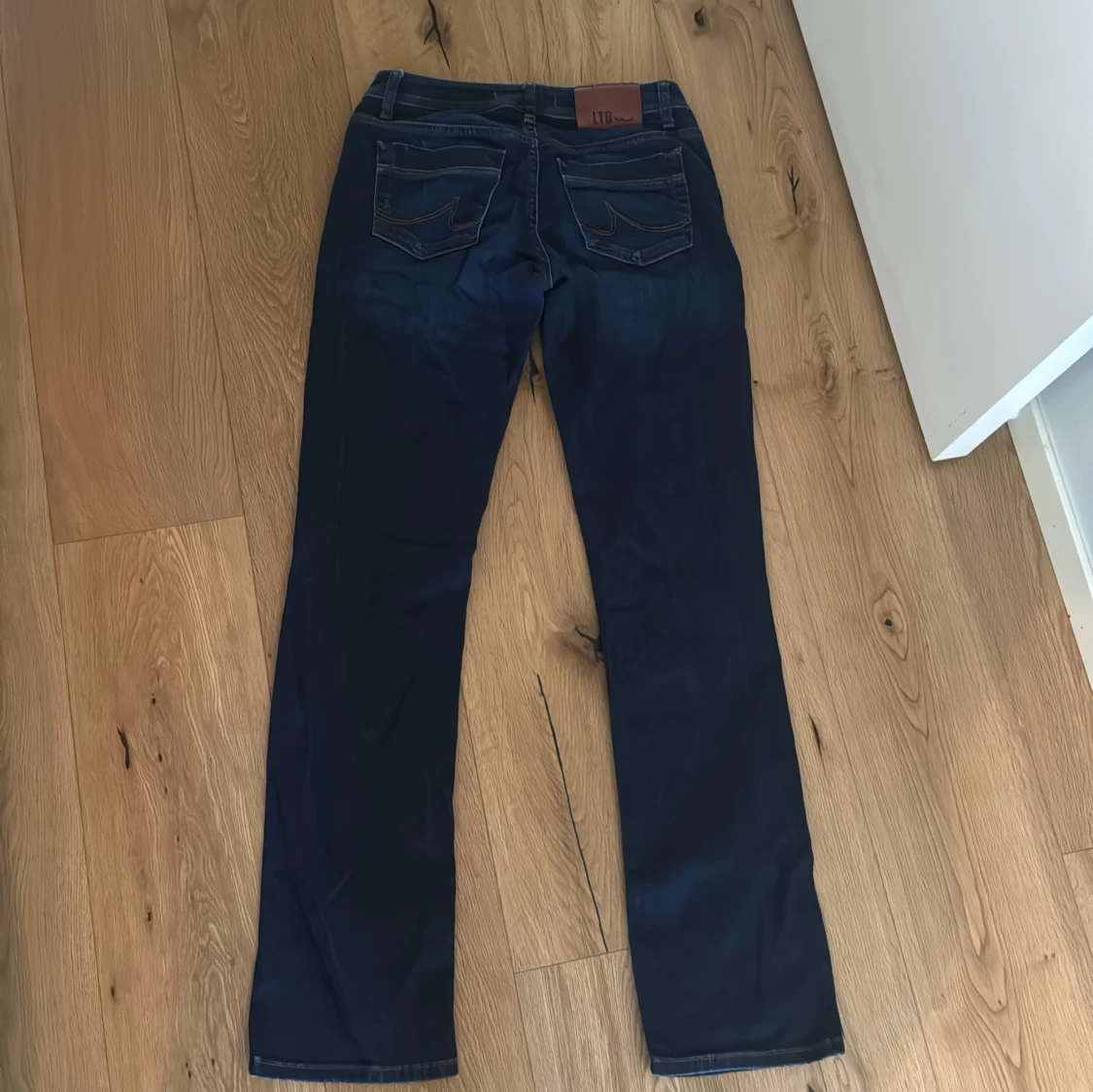 Lådmidjade ltb jeans  - 90