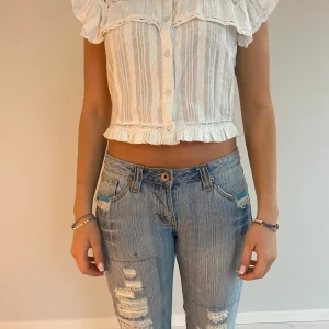 Zara blus  - Säljer denna aspopulära zara blusen som varit slutsåld sååå länge!!😍😍