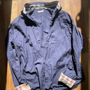 Burberry skjorta - K