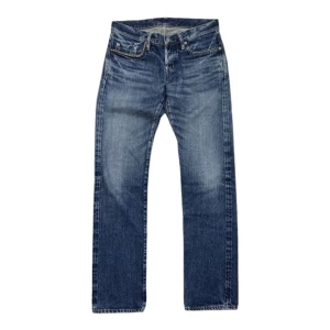 !!SÖKER TRADE!! - 🟥vill gärna tradea dessa par hysterics glamour stud jeans i storlek 30🟥Skicka offers👍👍dm för mer bilder eller frågor