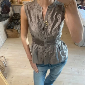 Blus - SUPER snygg!!! Tryck gärna på köp nu❤️❤️❤️