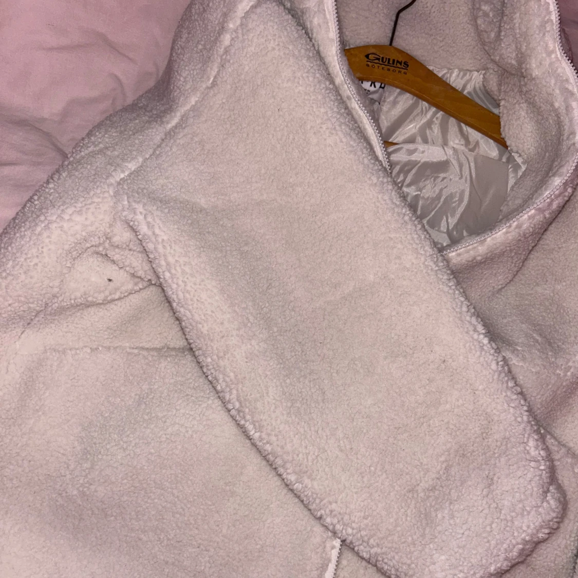 Vit teddyjacka från NAKD - 2