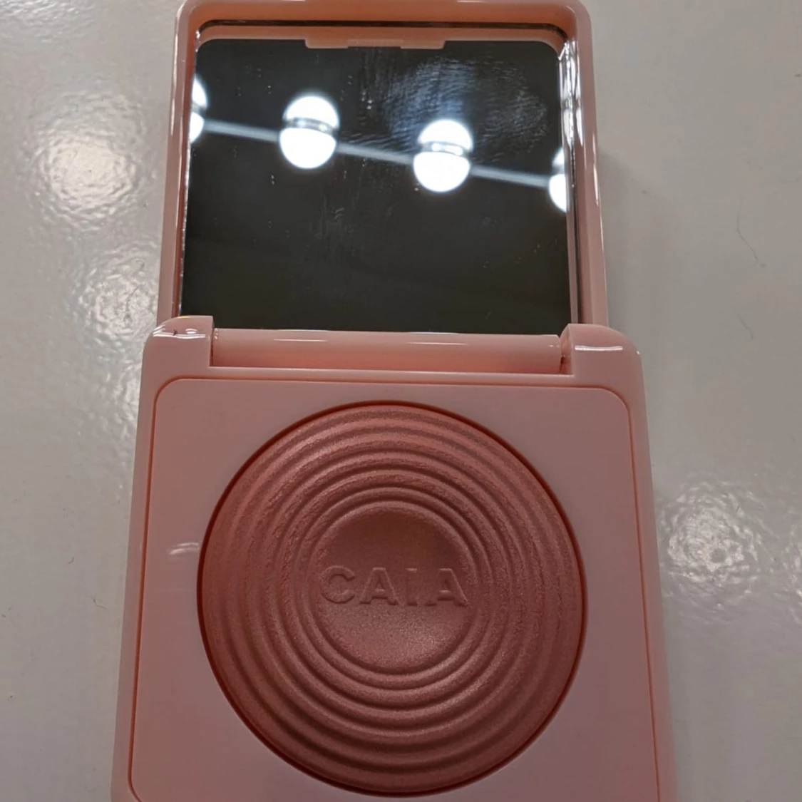 Glow Blush Wild Strawberry från CAIA - 1