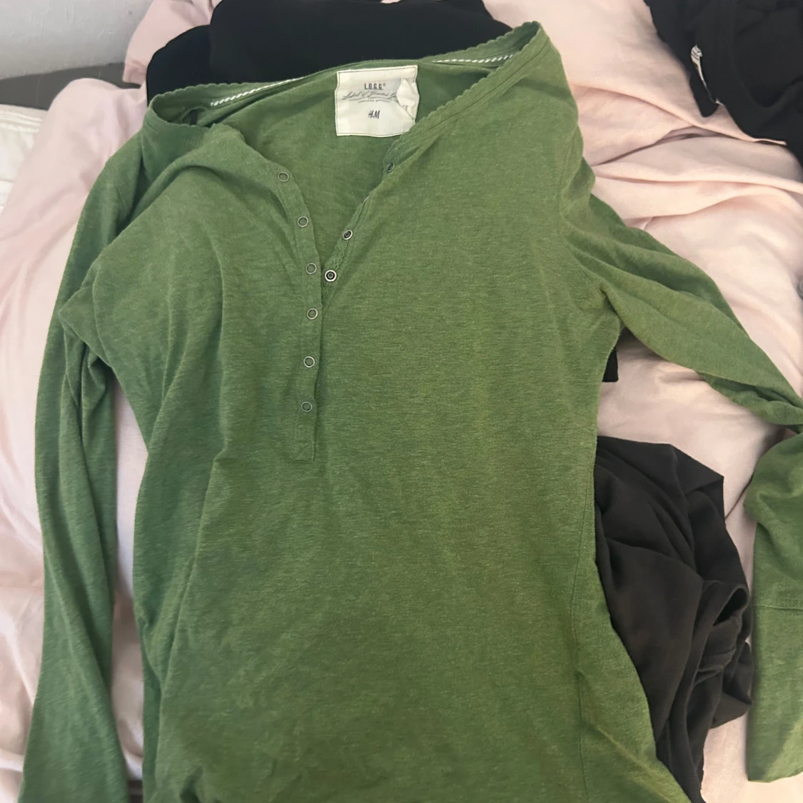 Grön långärmad topp från H&M - 1