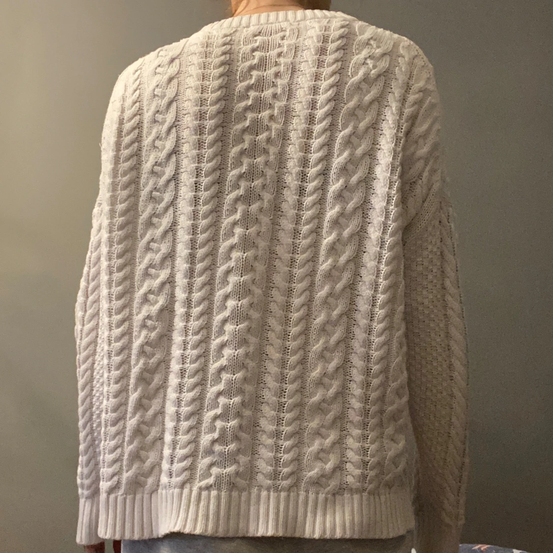 Stickad tröja  - 1
