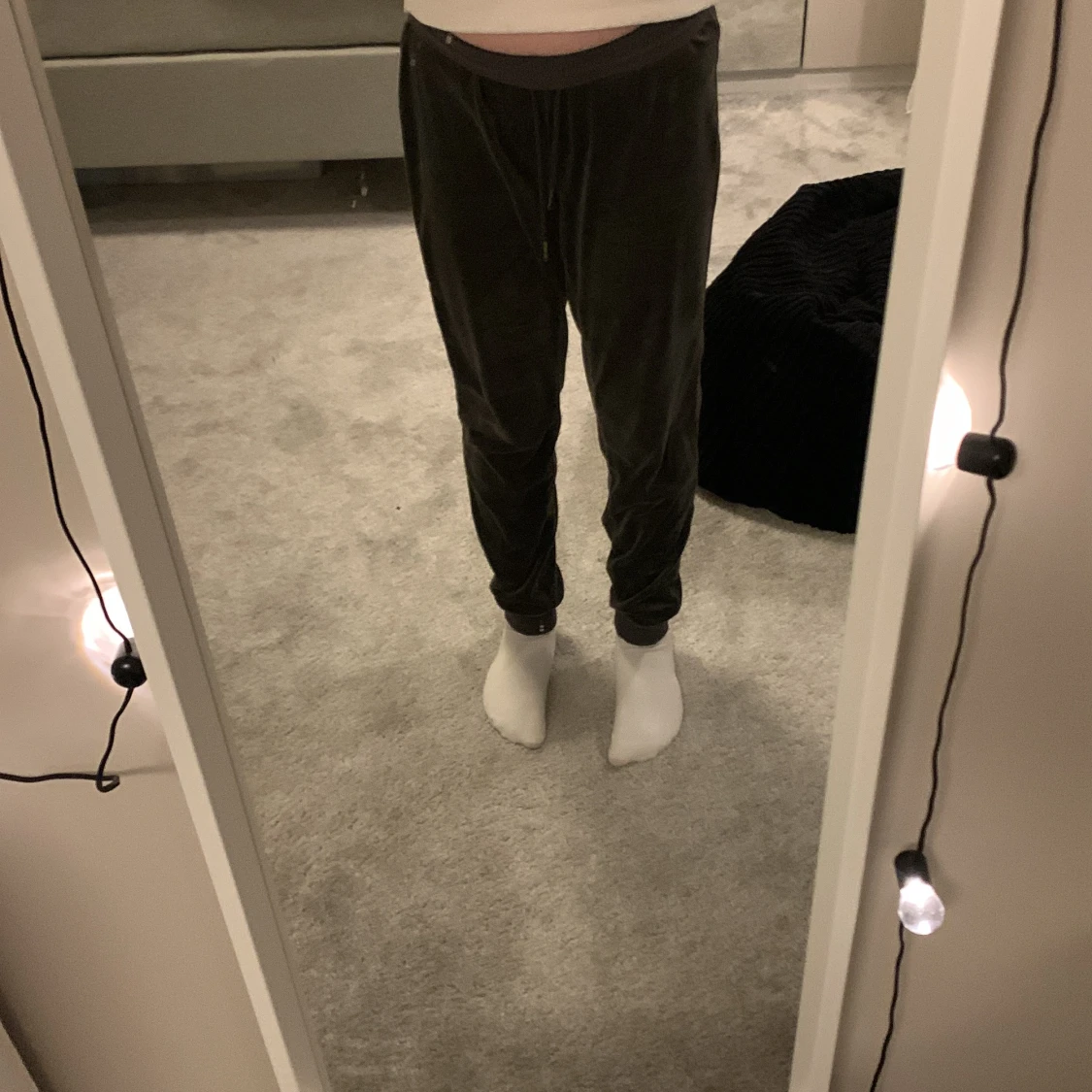 Grå mjukisbyxor från Female Passion