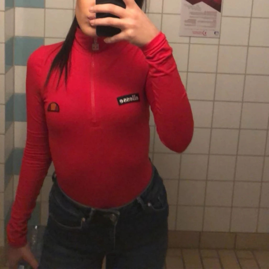 Röd långärmad tröja från Ellesse - 90