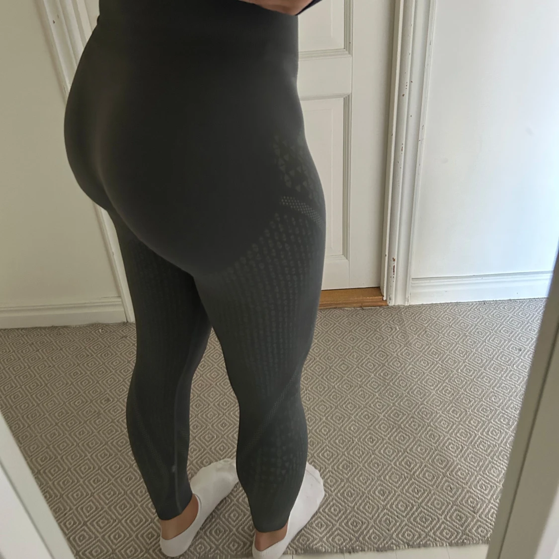 Gymshark tights  - 91