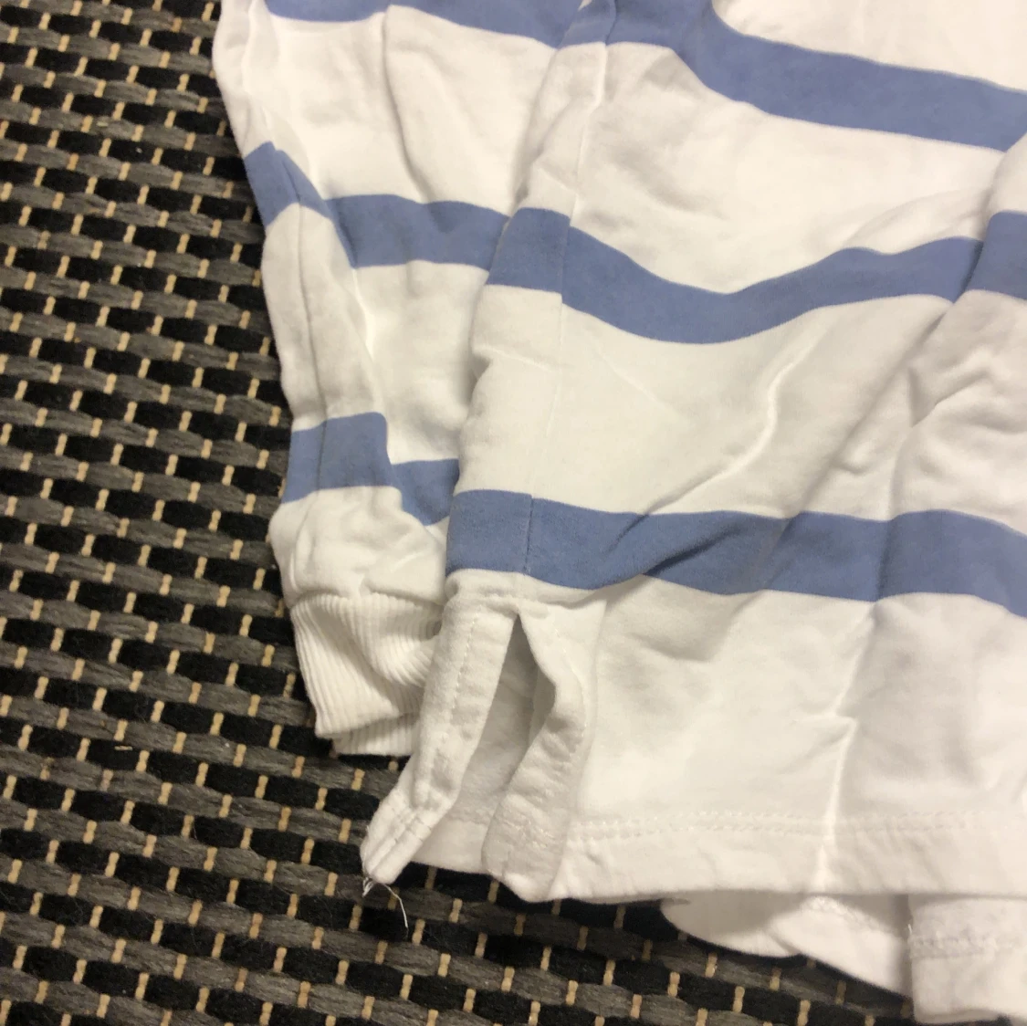 Blå randig tröja  - 90