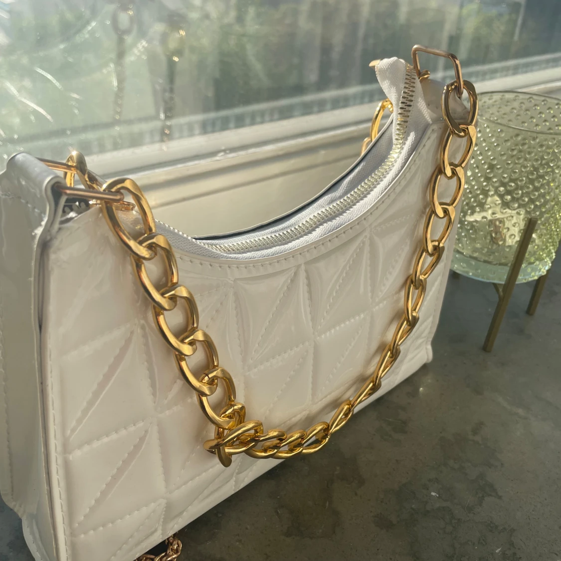 Vit handbag  - 90