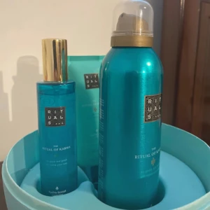 Rituals body set - Helt nytt och oanvänt rituals set med foaming shower gel, hår + body mist och hand kräm! 🩵