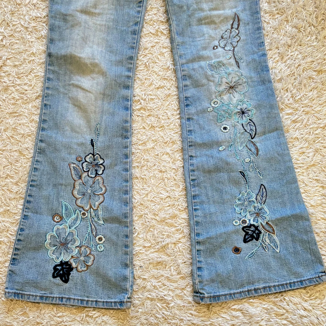 Broderade jeans  - 90