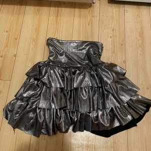 Kjol - Fin men använder inte 