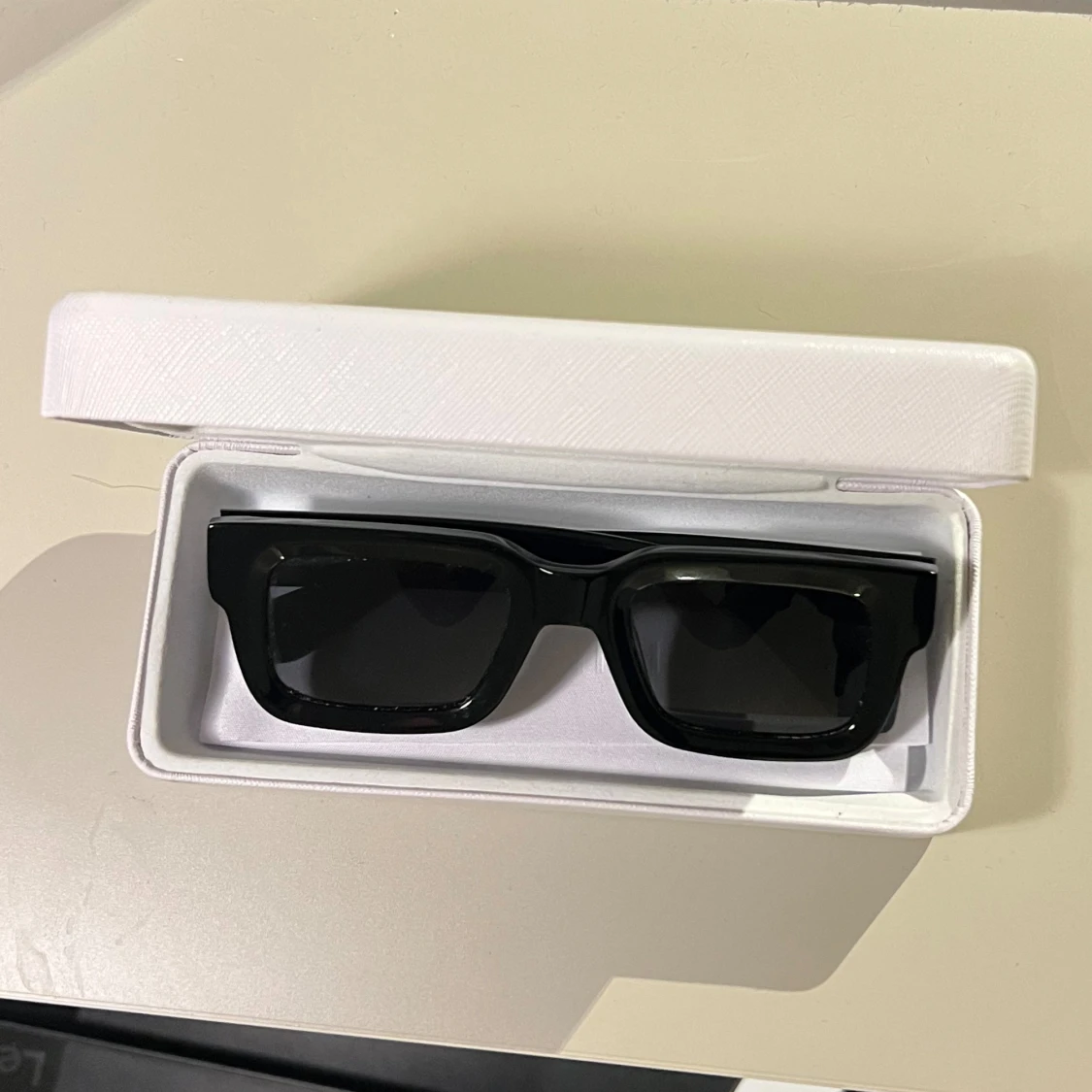 Solglasögon Chimi 05 - 90