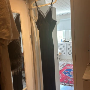 Svart klänning - Oanvänd