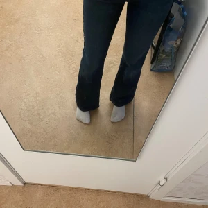 Jeans - Fina straight mörkblåa jeans alldrig anväda 