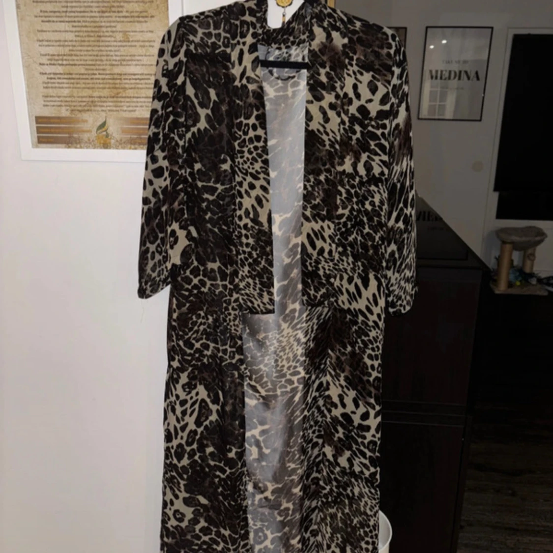 Leopardmönstrad kimono 