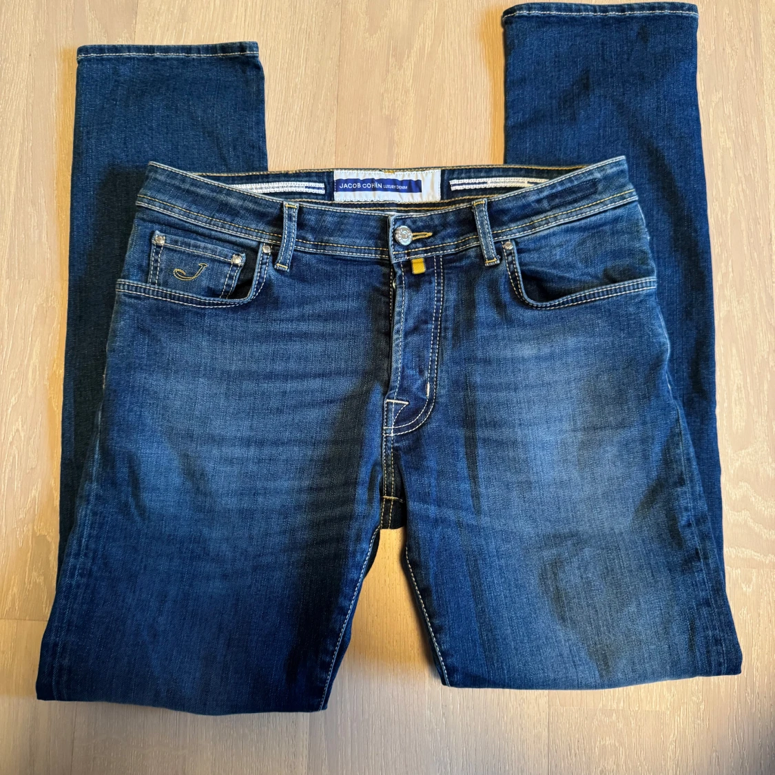 Blå jeans från Jacob Cohen - 90