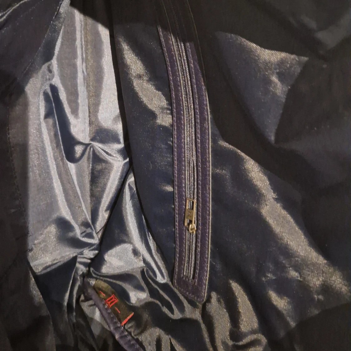 Svart axelväska från Don Donna - 92