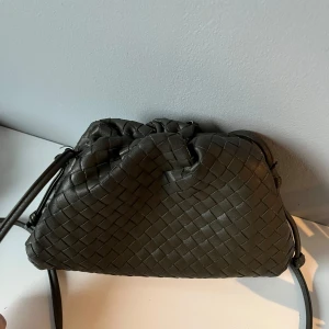 Väska från Jackie  - Så snygg väska från Jackie. Super fint skick🌟