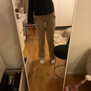 Juicy byxor - Köpta för någon månad sedan och nästan aldrig kommit till användning 