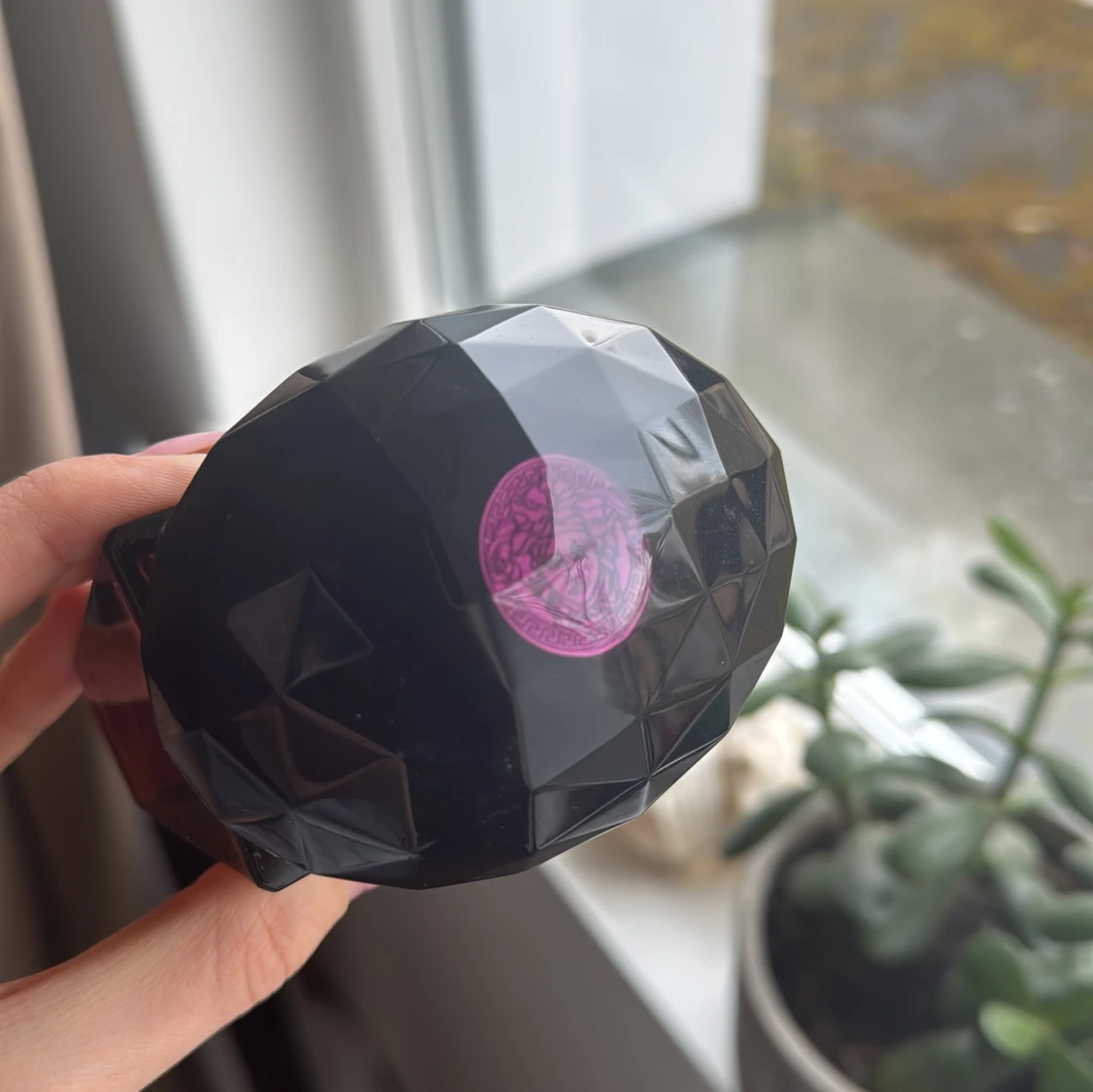 Versace Crystal Noir 90ml - 1