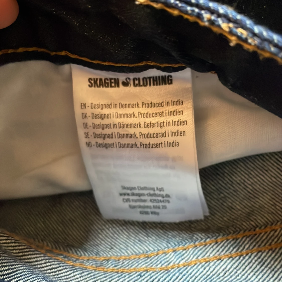 Mörkblå jeans från Skagen clothing  - 4