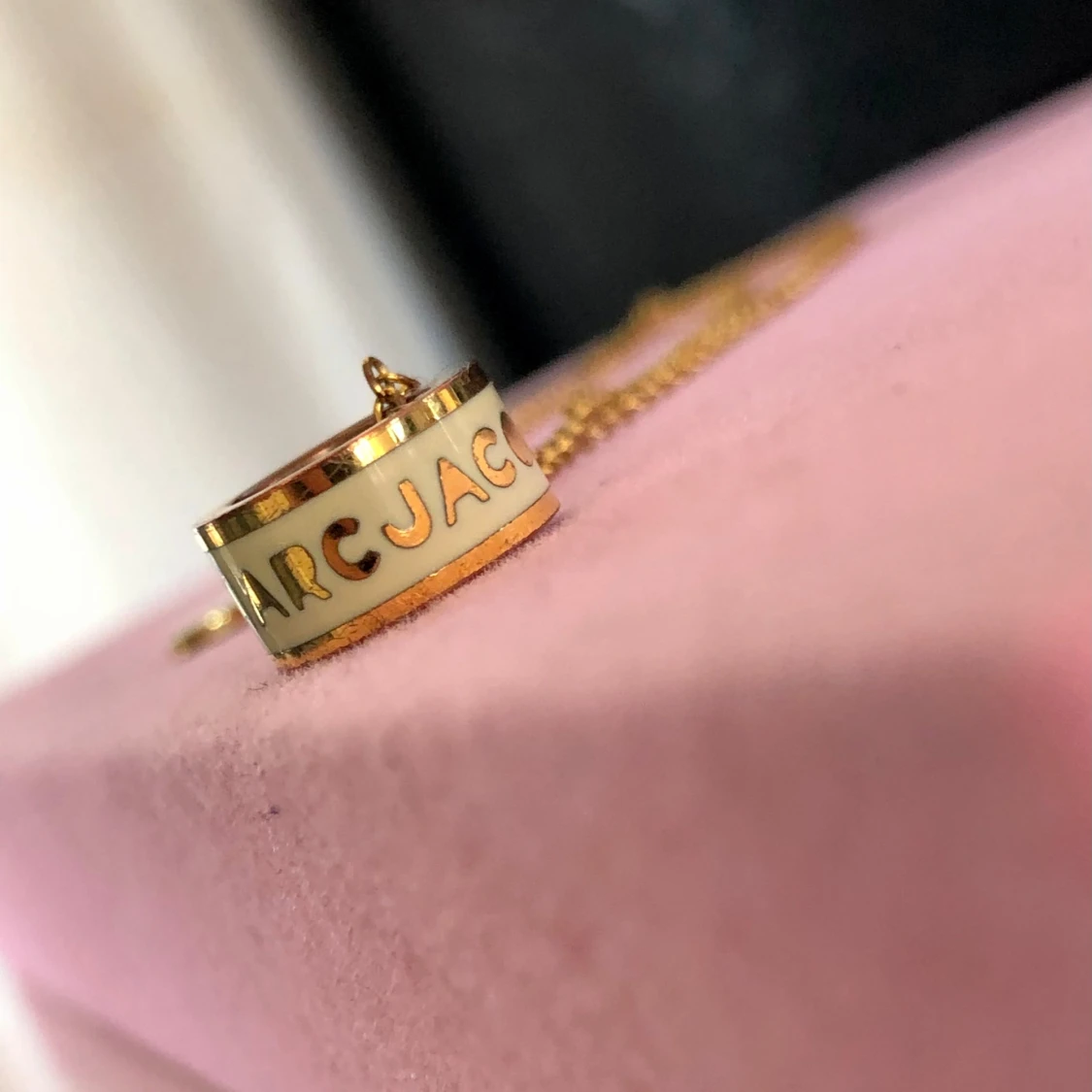 Guldhalsband från Marc Jacobs - 2