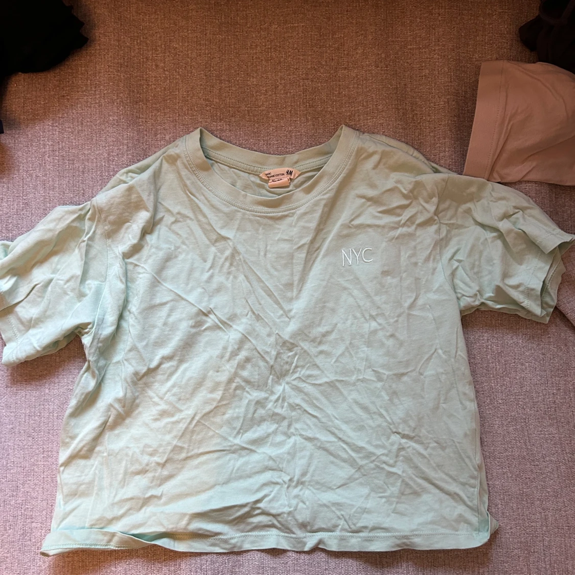 Mintgrön t-shirt från H&M med NYC-tryck