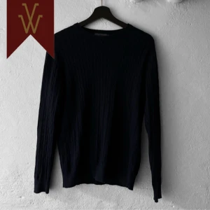 Cashmere tröja  - Cahsmere blend tröja | Skick 9/10 |Storlek: Small | Hör av er vid frågor