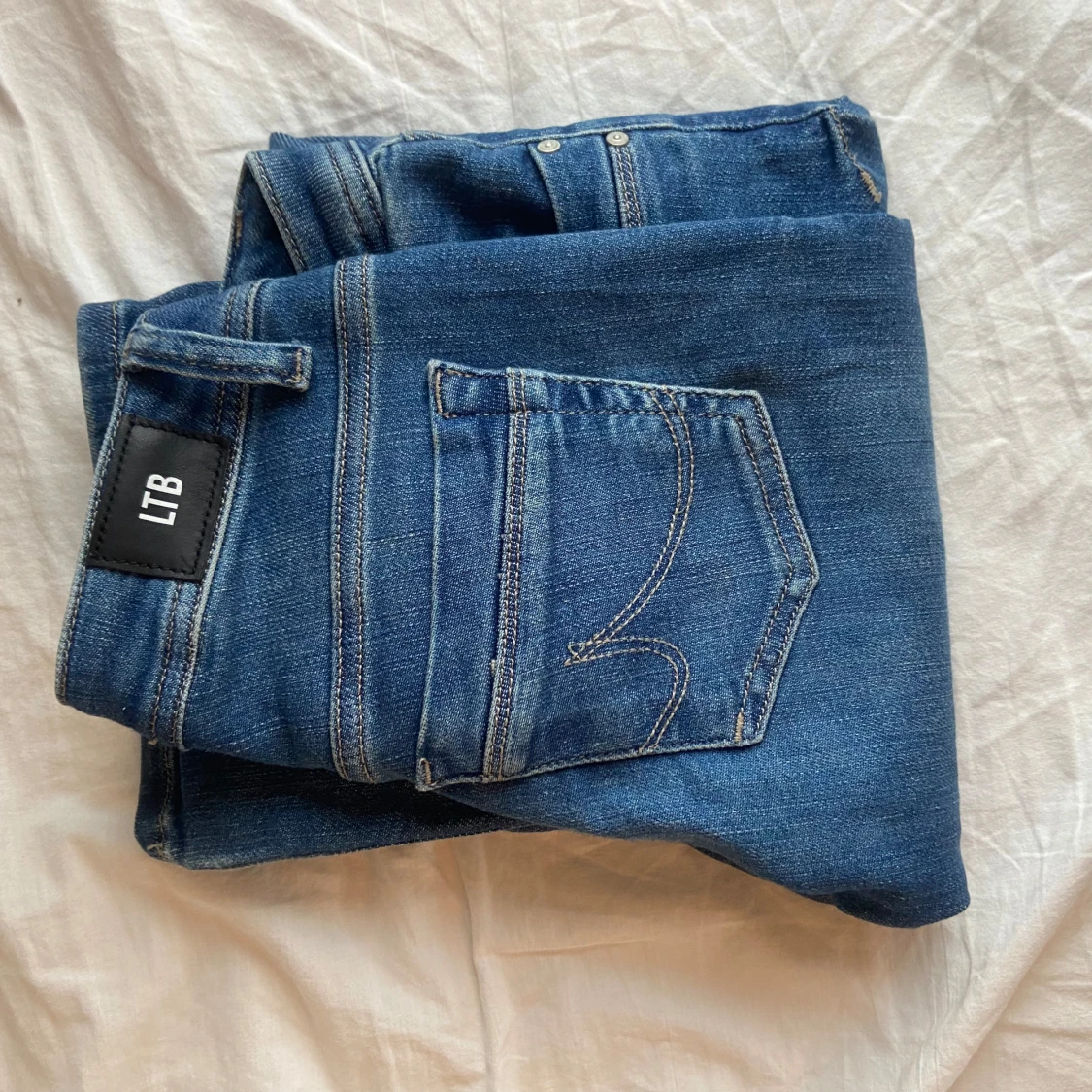 Blå jeans från LTB